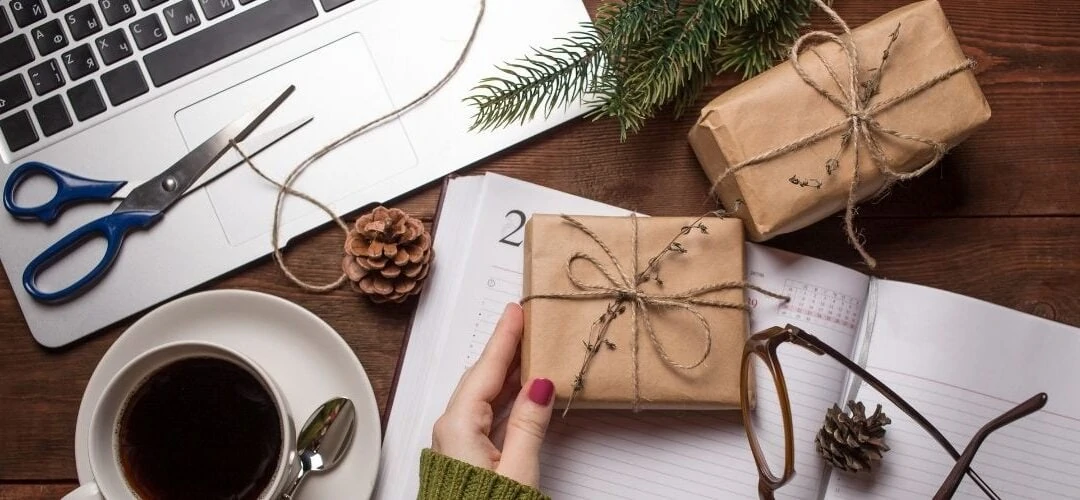 15 Best Gift Ideas For Bloggers