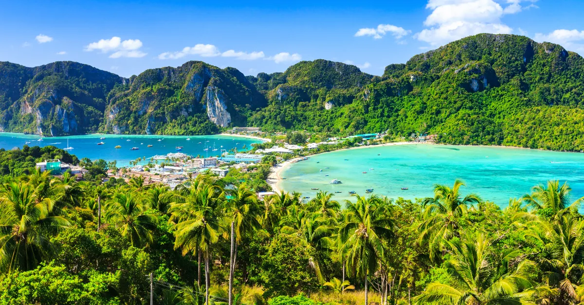 Pros and cons of living in Thailand