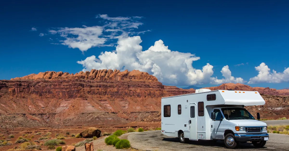 Pros and cons of living in an RV 